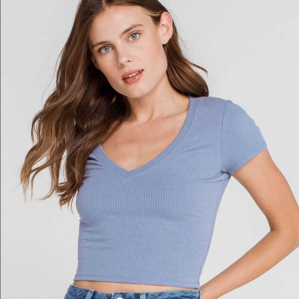 TILLY'S | Short Sleeve Blue Ribbed V-Neck Crop Top